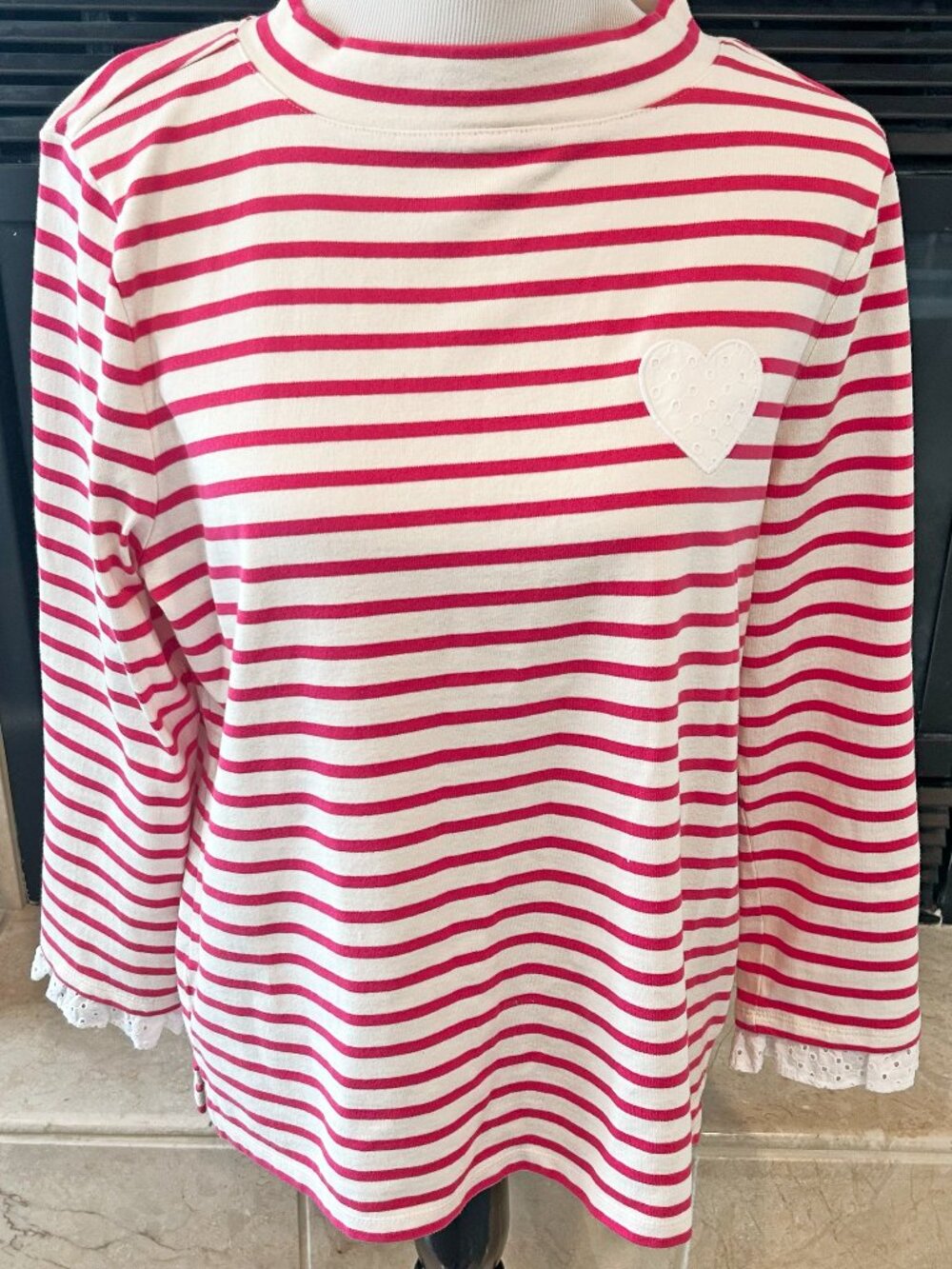 Talbots Eyelet Trim Mockneck Top. Large